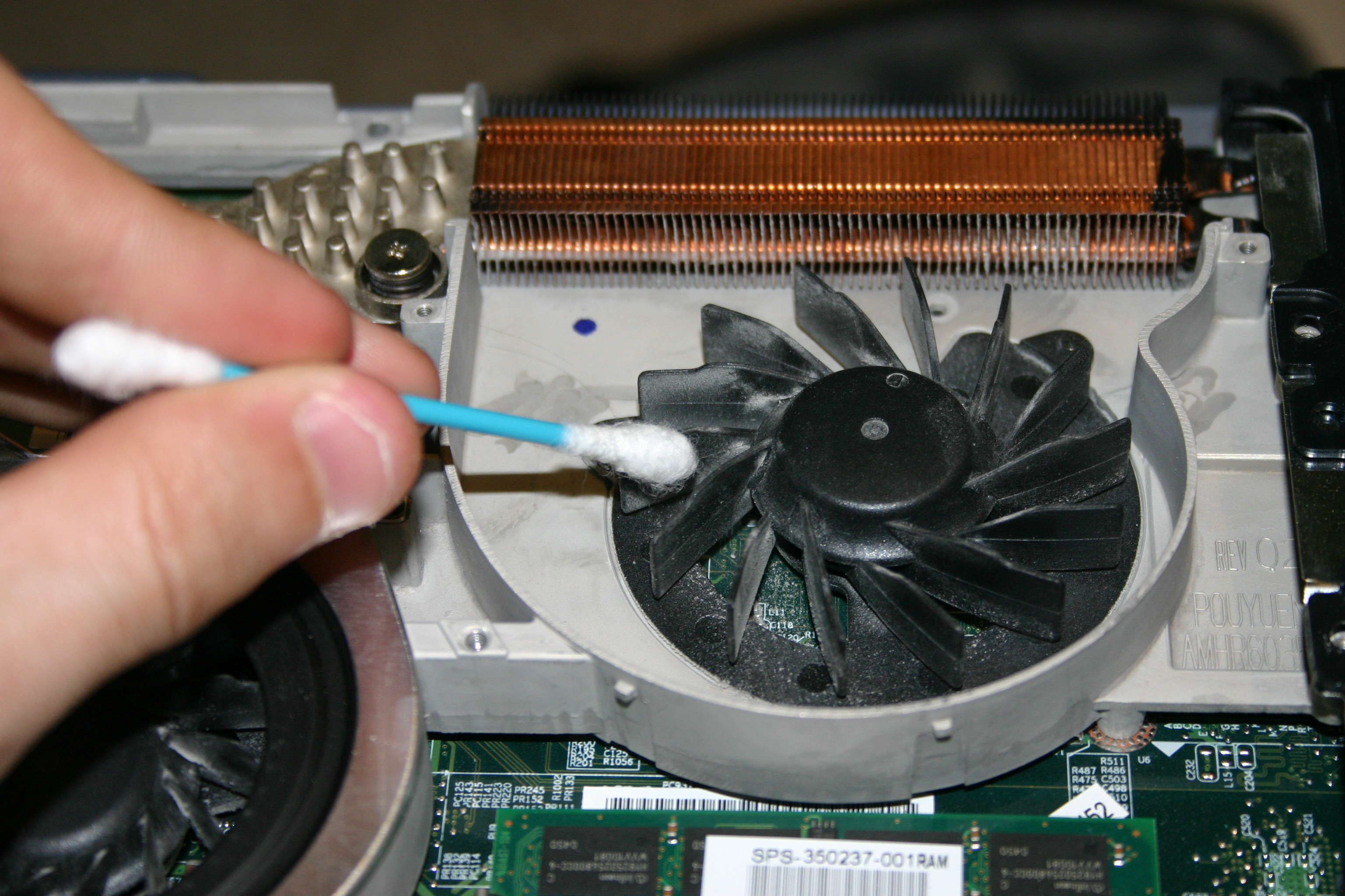 clean laptop fan with compressed air